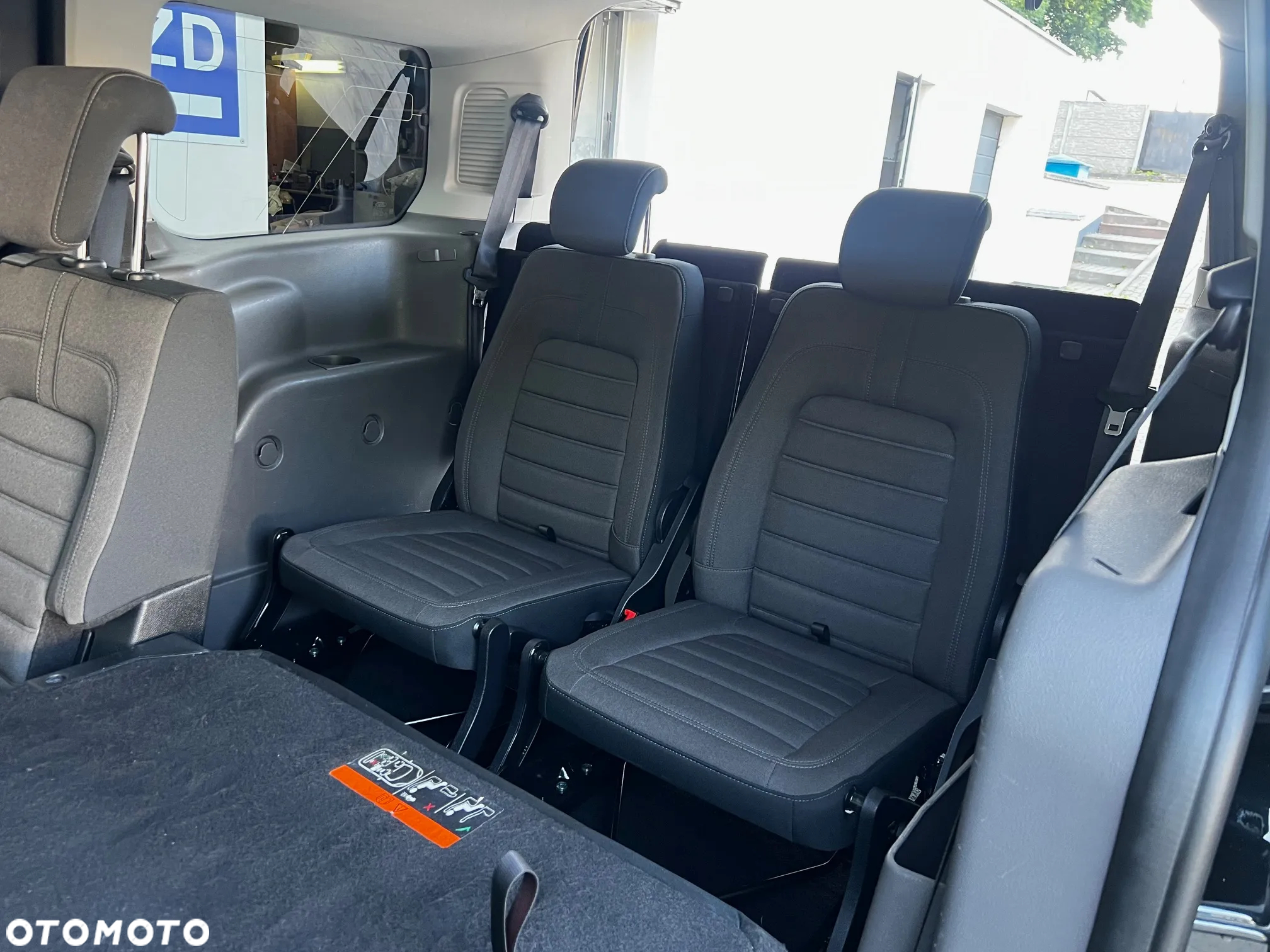 Ford Tourneo Connect Grand 1.5 TDCi Start/Stop Titanium - 9
