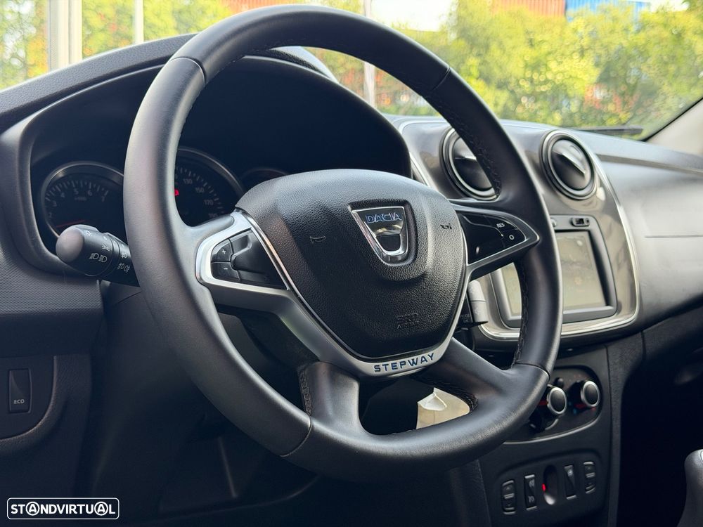 Dacia Sandero Stepway TCe 90 Prestige - 8