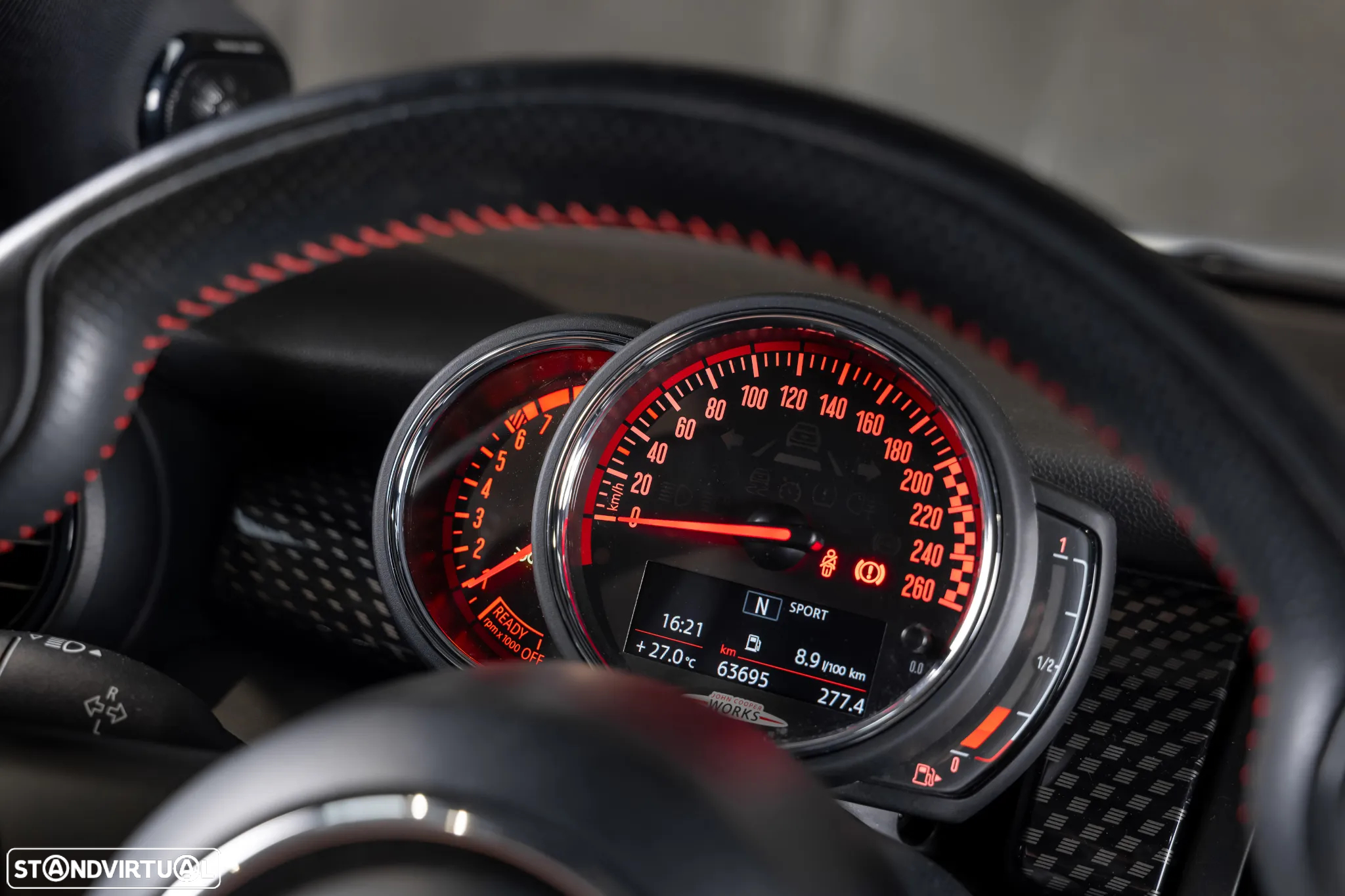 MINI 3 Portas John Cooper Works - 12