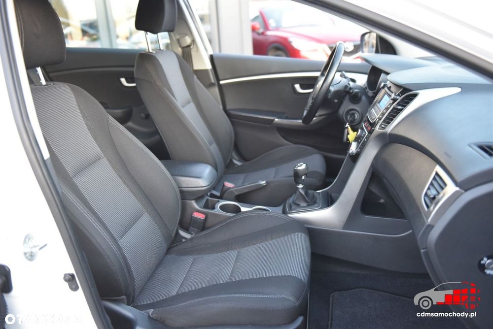 Hyundai i30 - 18