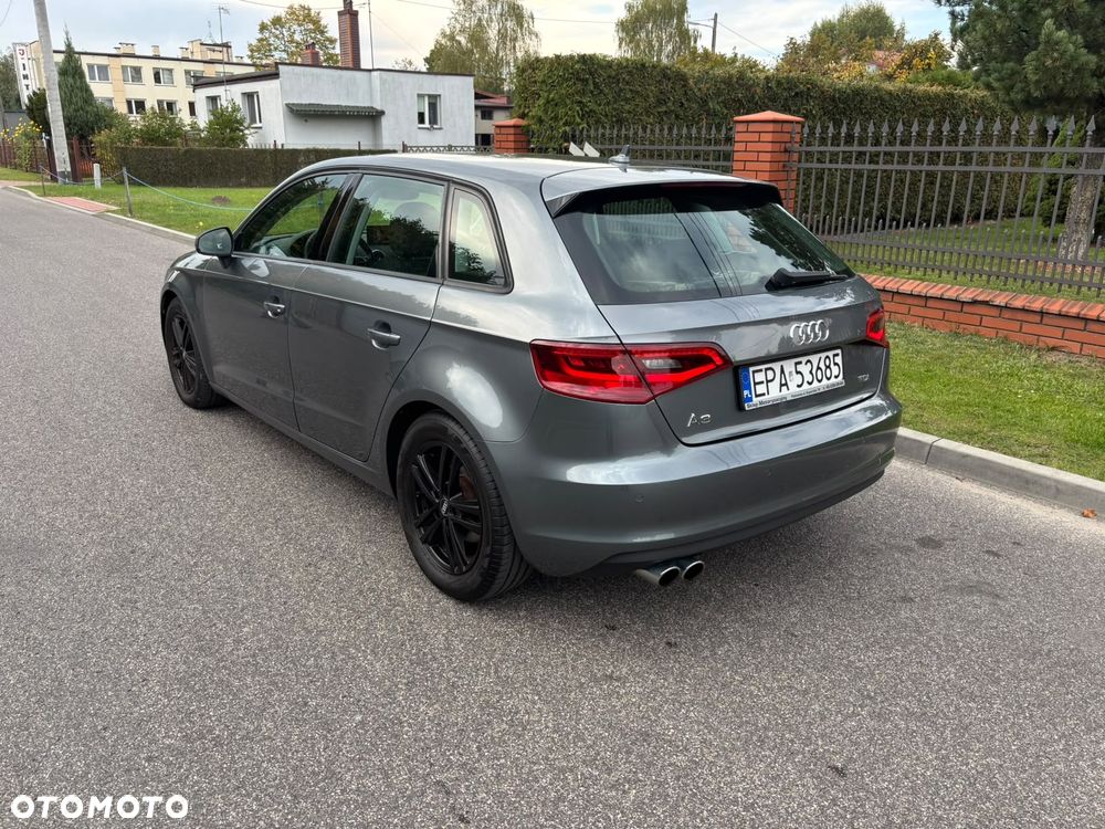 Audi A3 Sportback - 4
