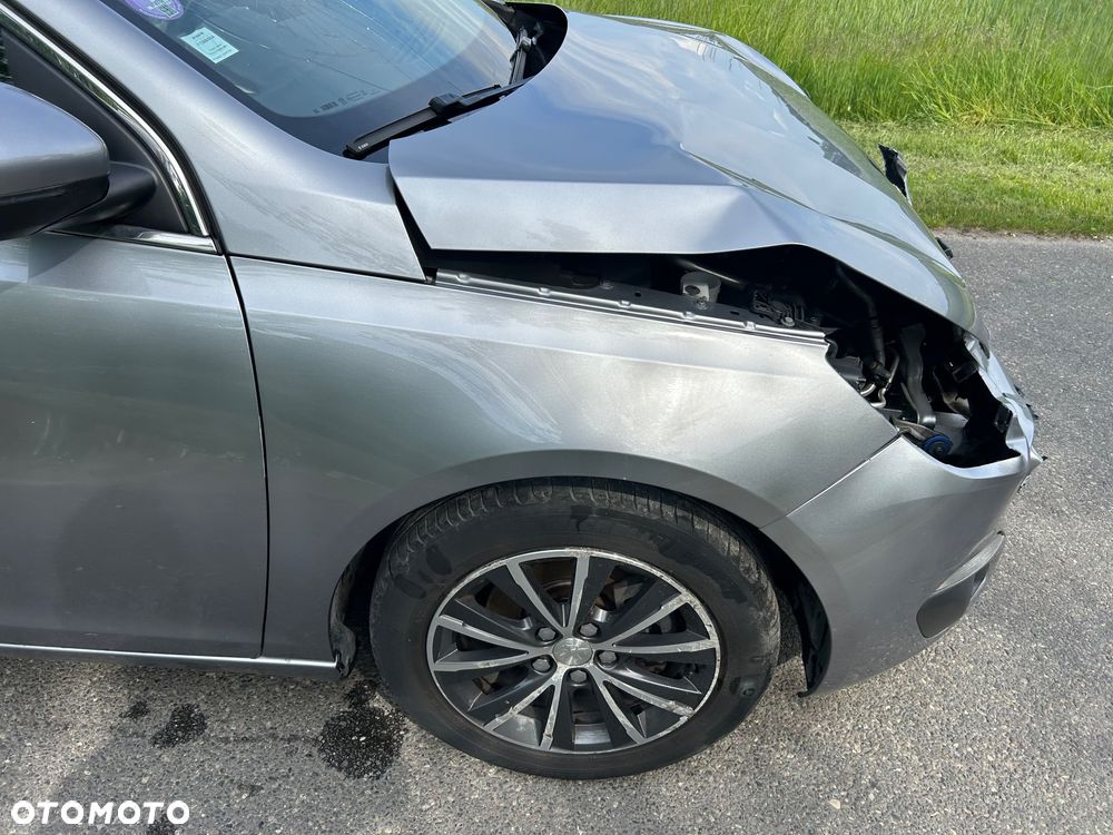 Peugeot 308 - 28