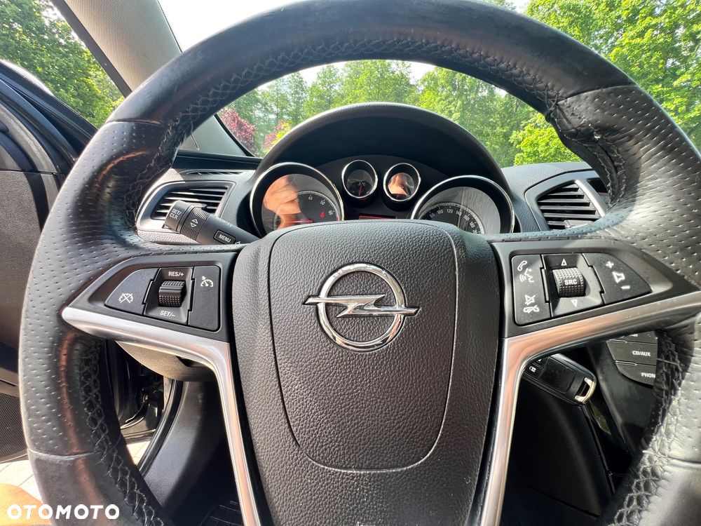 Opel Insignia - 28