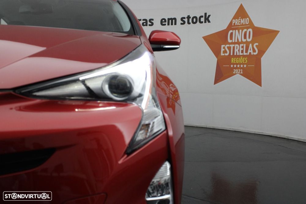 Toyota Prius 1.8 Luxury Pele - 29