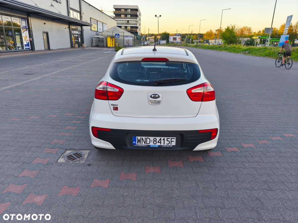 Kia Rio 1.2 Business Line - 5