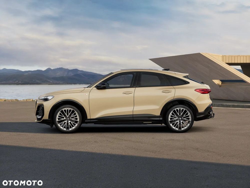 Audi Q5 Sportback - 2