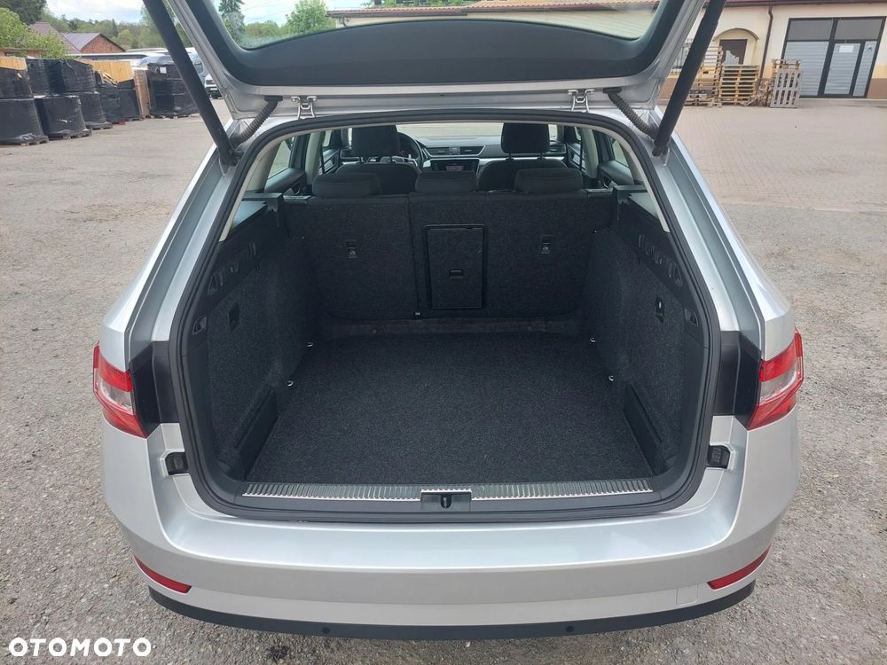 Skoda Superb - 8