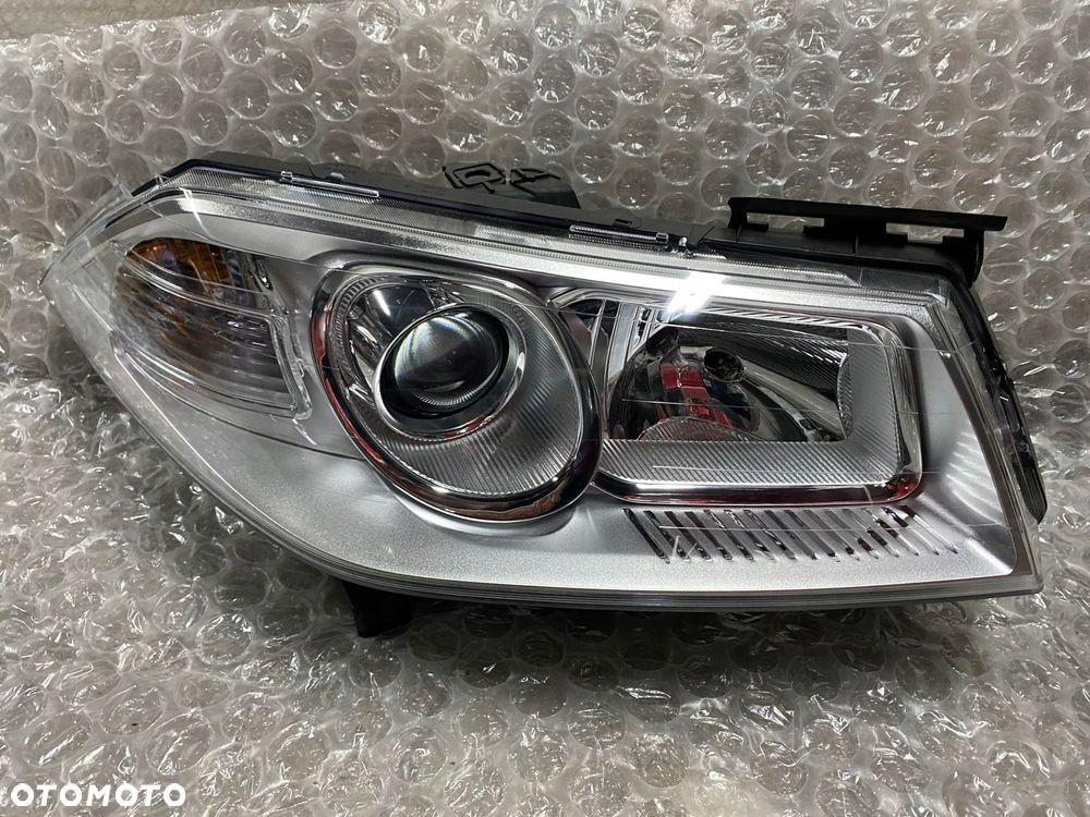 LAMPA PRAWA RENAULT MEGANE II 2 LIFT 260103726R - 4