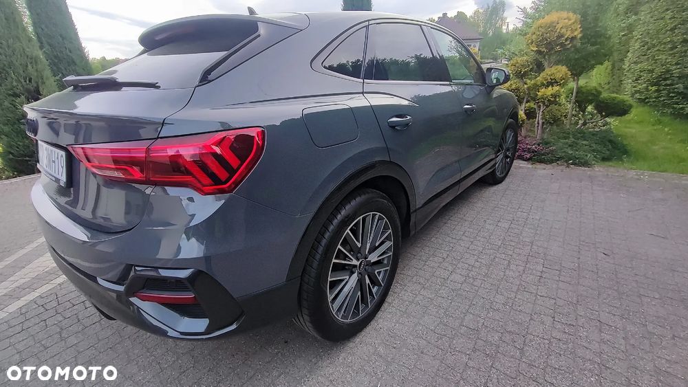 Audi Q3 2021 photo 4