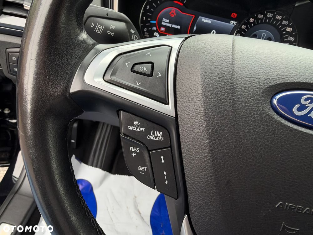 Ford Mondeo SW 2.0 EcoBlue Titanium - 28