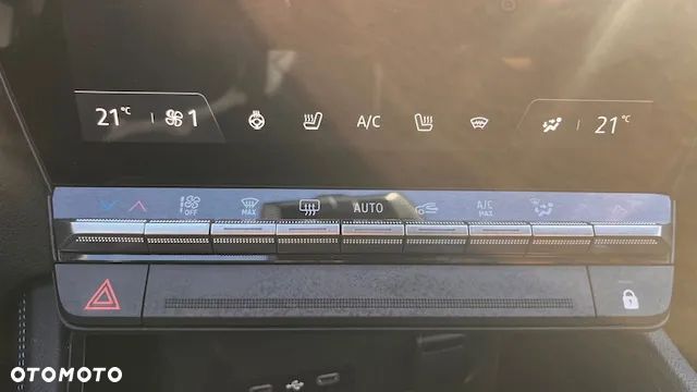 Renault Austral ver-1-3-tce-mhev-iconic-esprit-alpine - 28