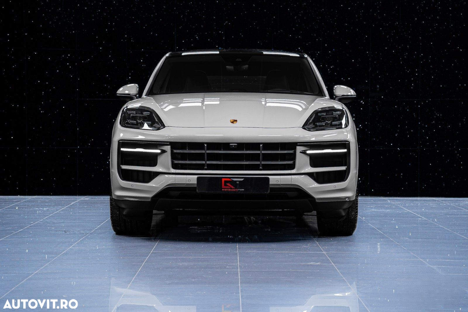 Porsche Cayenne - 2