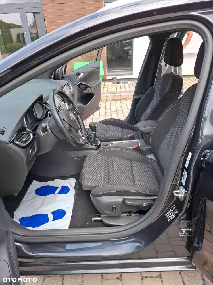 Opel Astra 1.4 Turbo Start/Stop Dynamic - 27