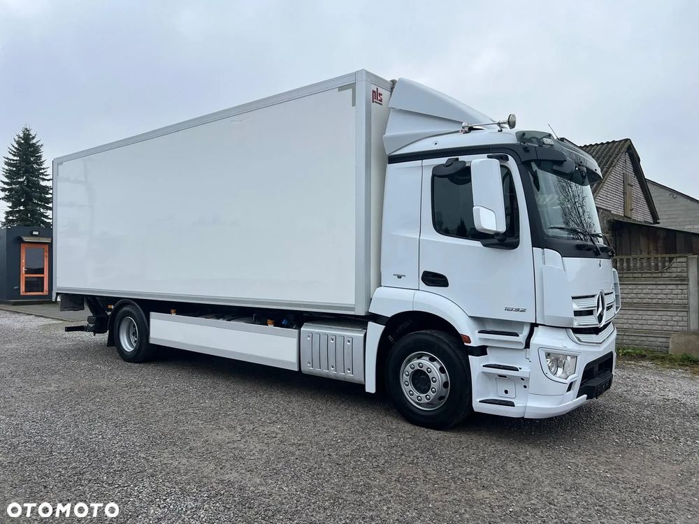 Mercedes-Benz Antos 1832 / Izoterma / Euro 6 / Winda / - 25