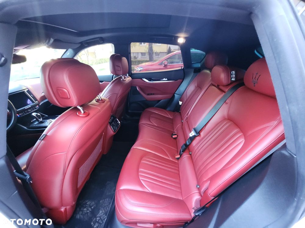 Maserati Levante Q4 - 15