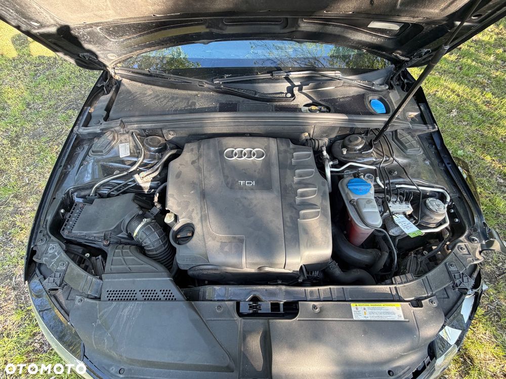 Audi A4 Avant 2.0 TDI DPF - 9