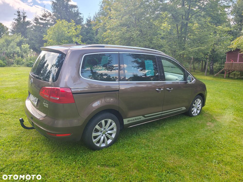 Volkswagen Sharan 2.0 TDI Comfortline DSG - 2