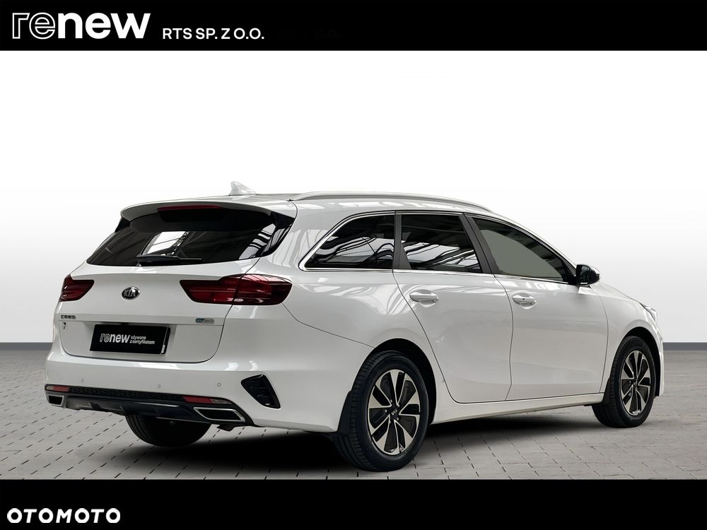 Kia Ceed 1.6 GDI PHEV L DCT - 6