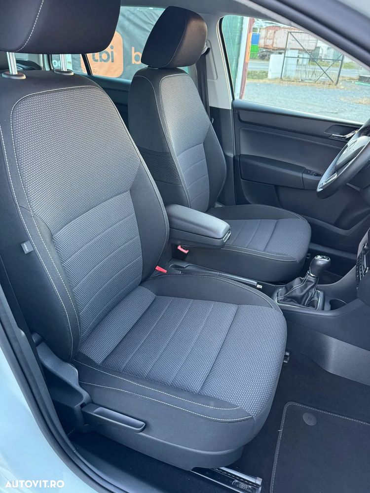 Skoda Rapid 1.2 TSI Ambition - 11