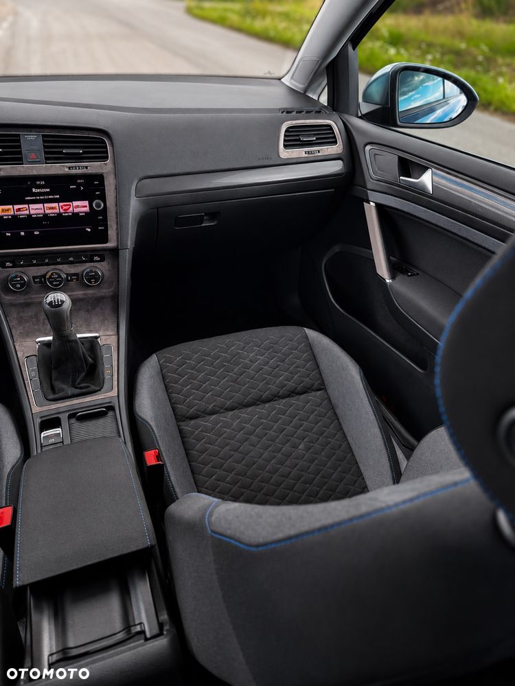 Volkswagen Golf 1.4 TSI Join - 31