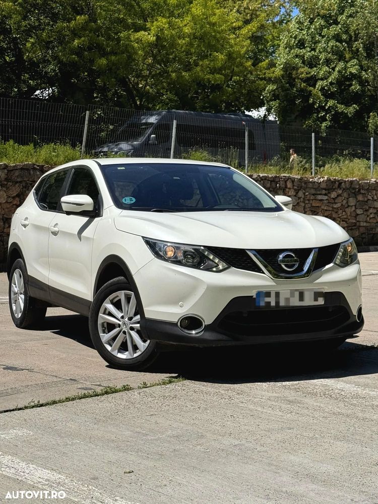 Nissan Qashqai - 1