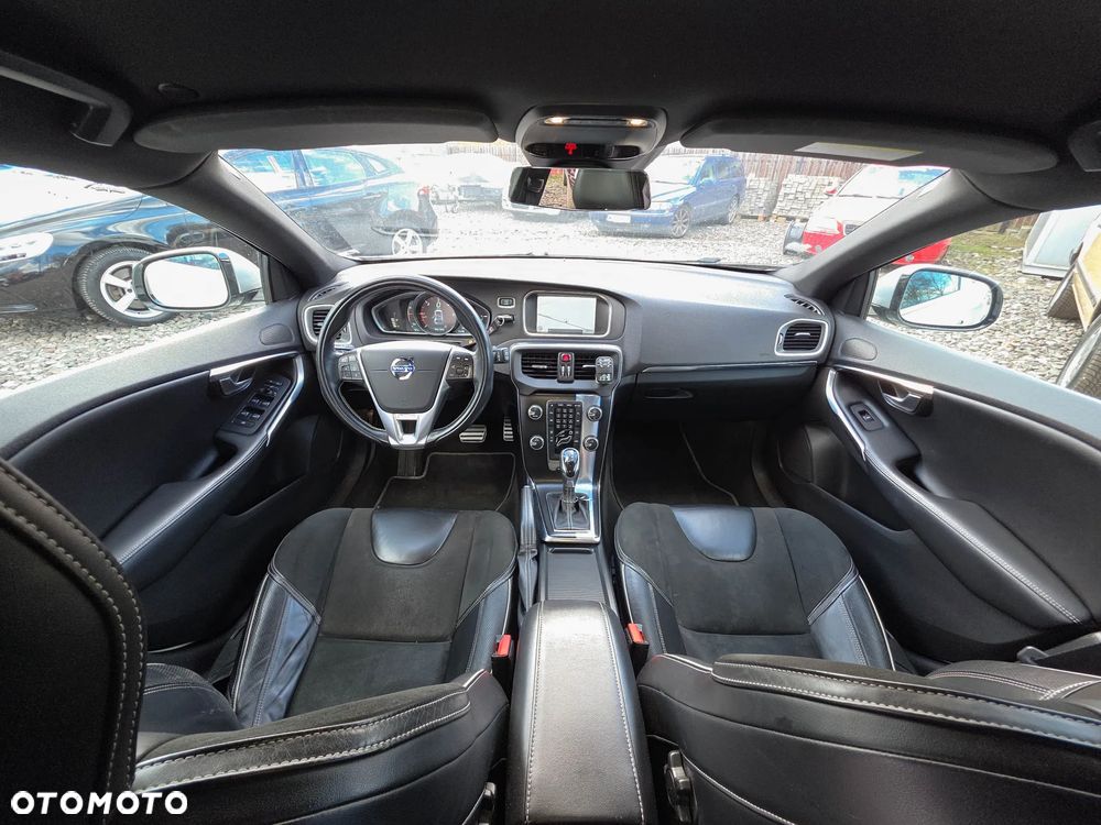 Volvo V40 D3 Geartronic R Design - 8