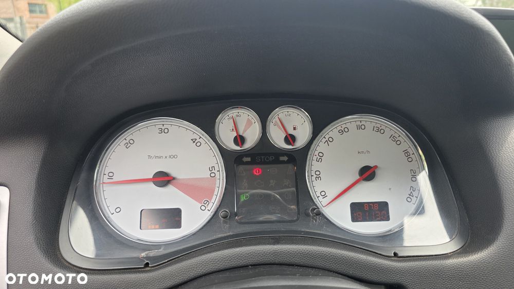 Peugeot 307 HDi 135 Sportline - 18
