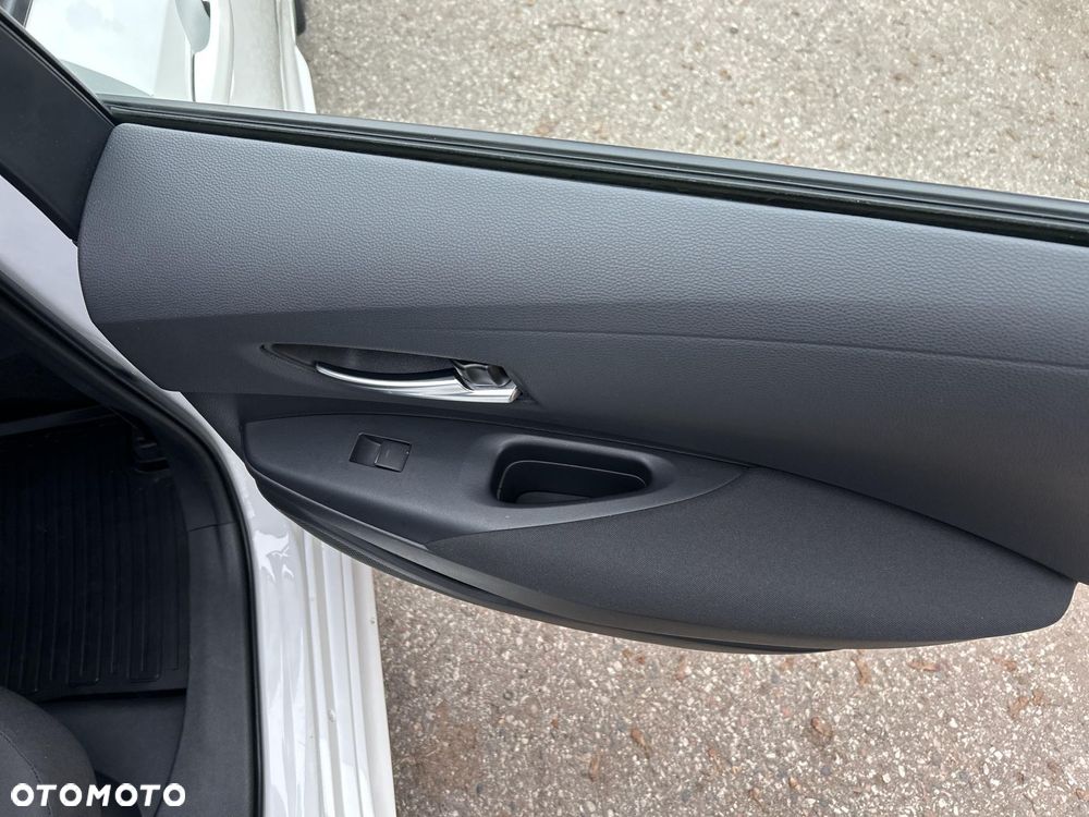 Toyota Corolla 2.0 Hybrid Comfort - 26
