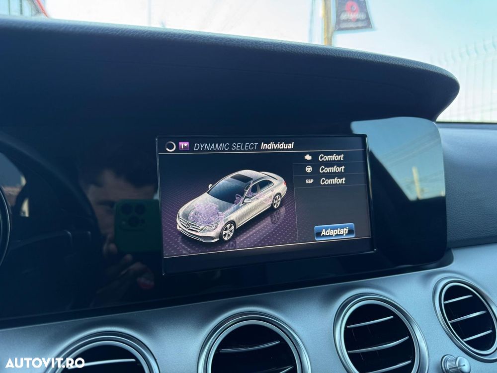 Mercedes-Benz E - 22