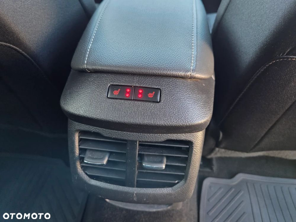 Ford Mondeo 2.0 EcoBlue Titanium - 19