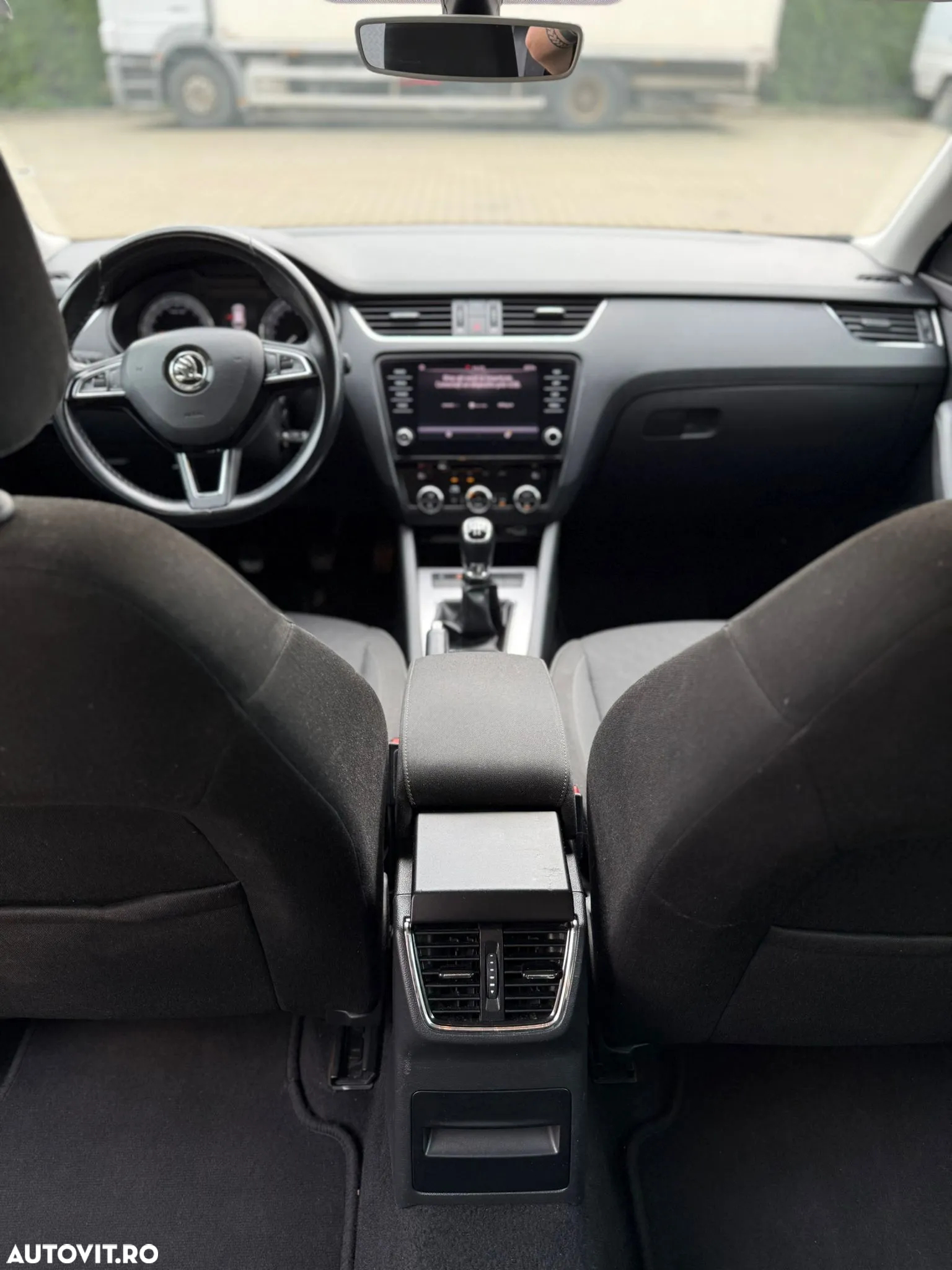 Skoda Octavia 1.6 TDI Ambition - 10
