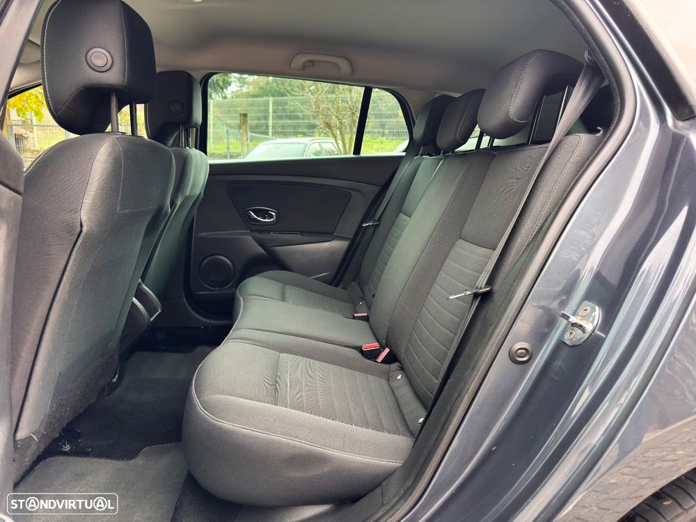 Renault Mégane Sport Tourer 1.5 dCi Limited - 7