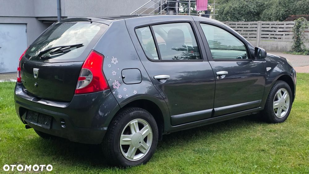 Dacia Sandero 1.6 Laureate - 3