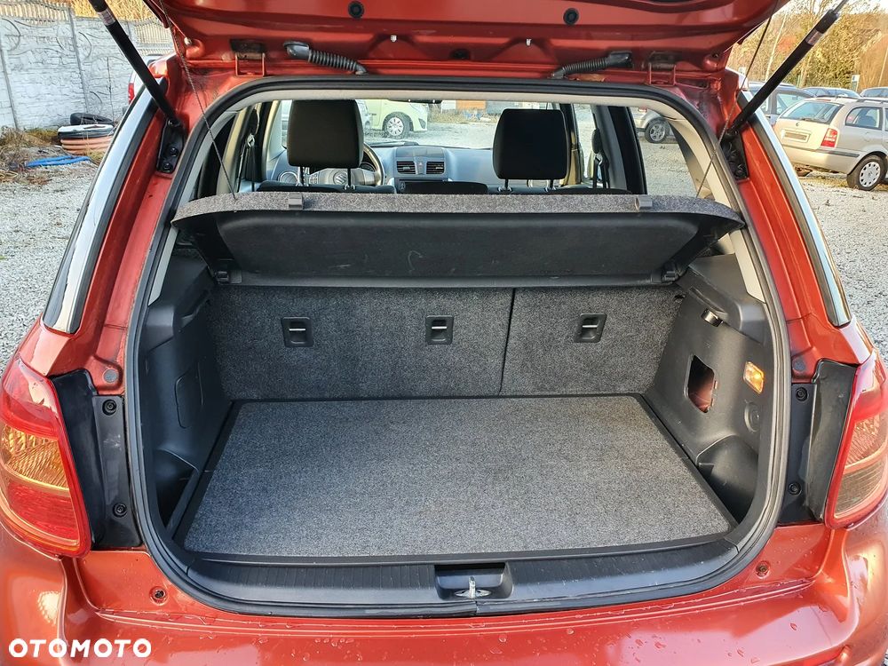 Suzuki SX4 1.6 VVT 4x2 City - 12