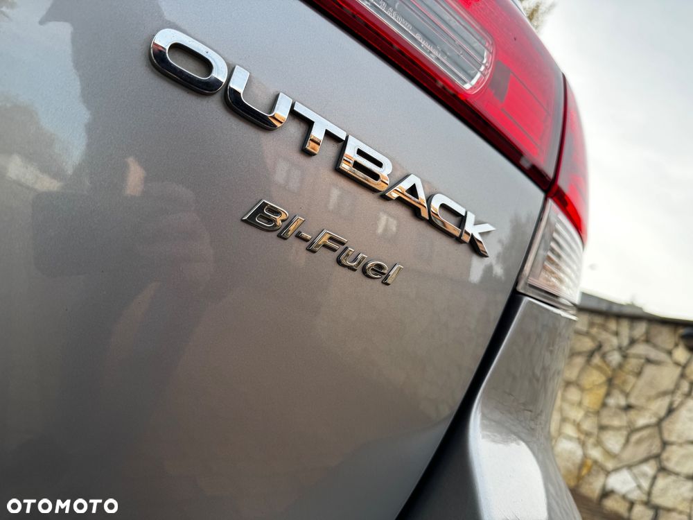 Subaru Outback 2.5i Comfort Navi - 28