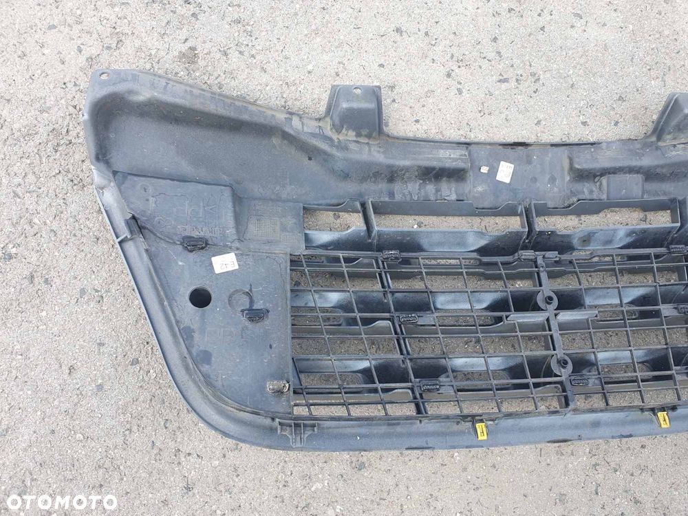 GRILL ATRAPA RENAULT MASTER 3 III 2010-2014 ROK - 2