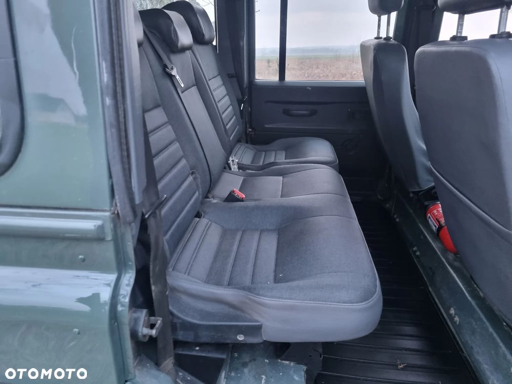Land Rover Defender 2.2 TD4 E - 29