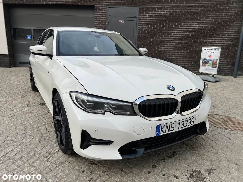 BMW Seria 3 320d xDrive Sport Line Shadow sport - 14
