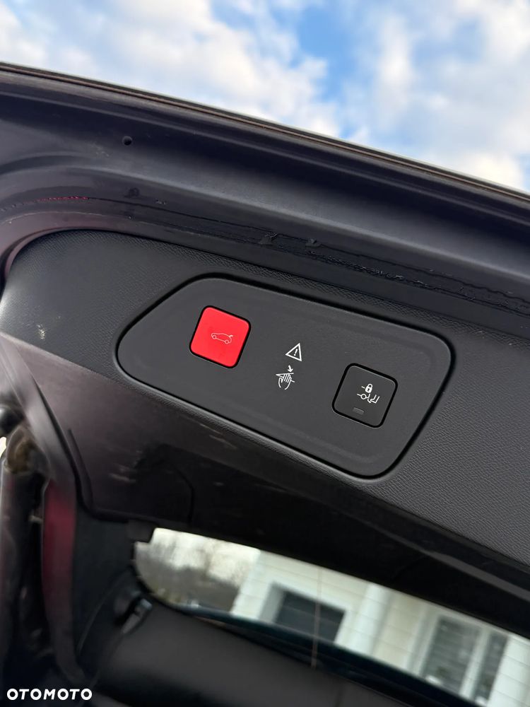 Peugeot 3008 BlueHDi 130 Stop & Start Allure Pack - 29