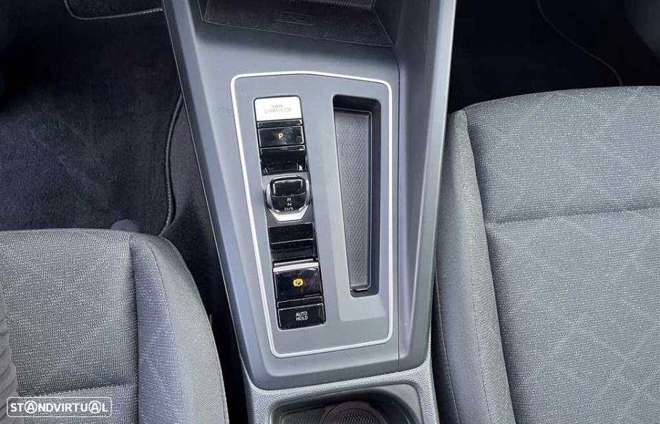 VW Golf Variant 1.0 eTSI Life DSG - 10