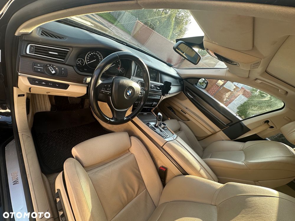 BMW Seria 7 730d xDrive - 39