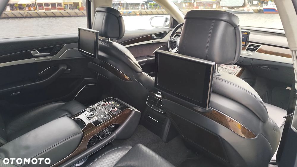 Audi A8 4.2 TDI L Quattro - 17