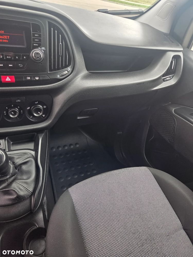 Fiat Doblo - 23