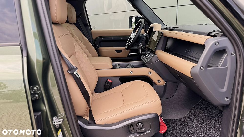 Land Rover Defender 3.0 D350 mHEV X-Dynamic HSE - 14