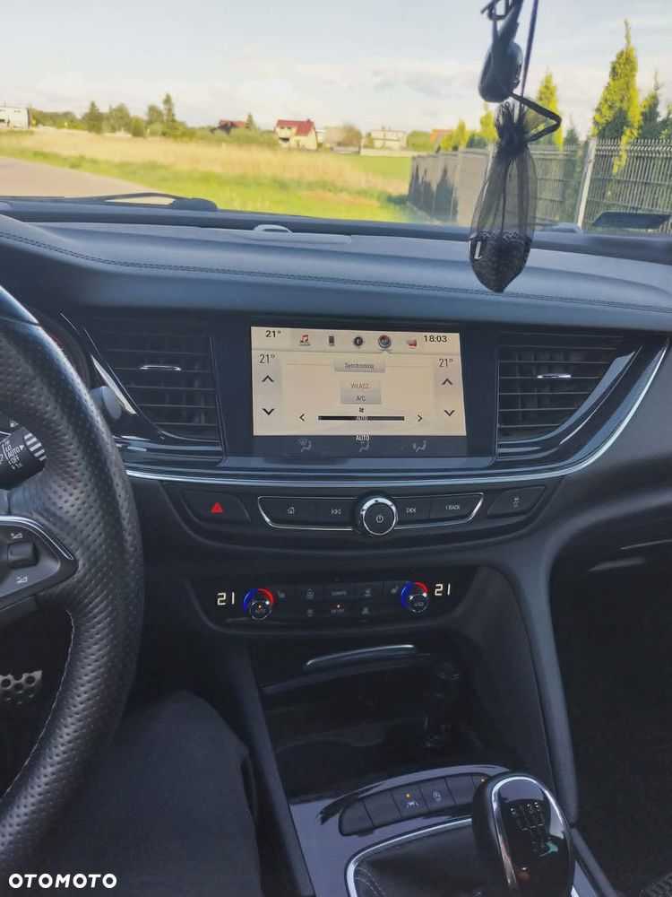 Opel Insignia - 26
