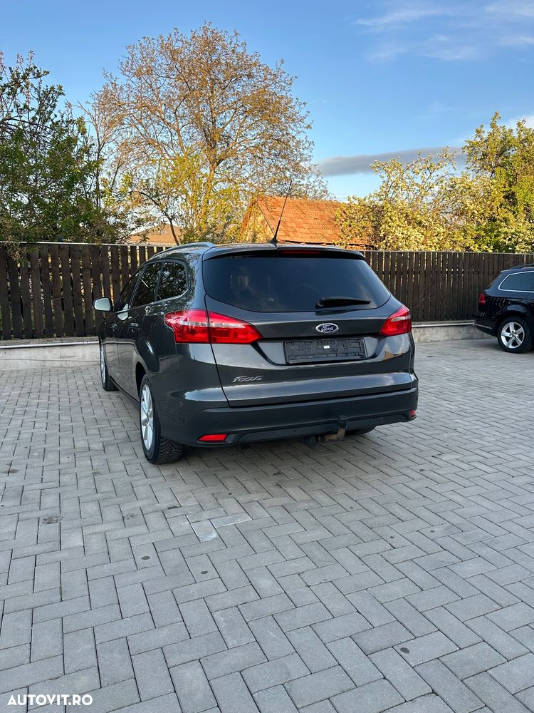 Ford Focus 1.5 TDCi Titanium - 4