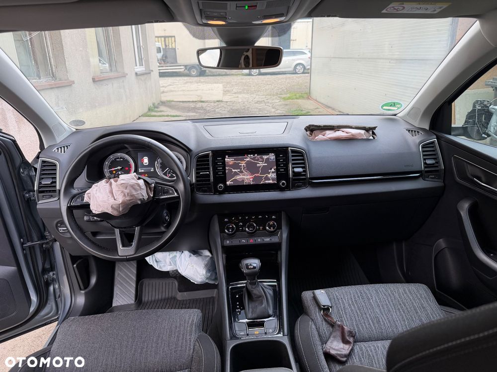 Skoda Karoq 1.0 TSI 4x2 Style DSG - 6