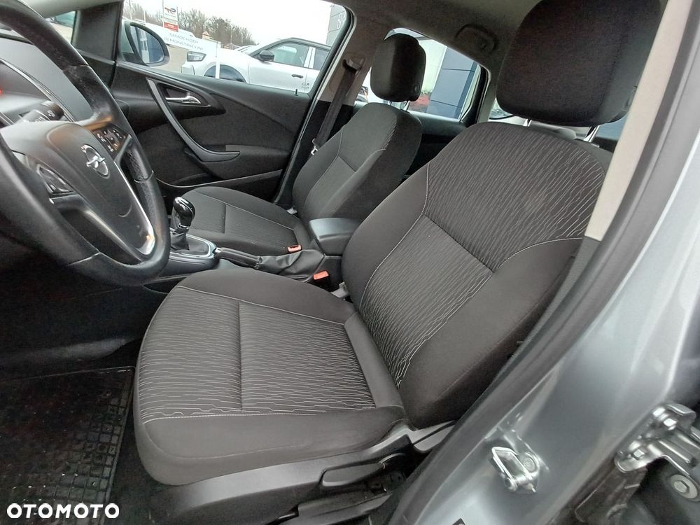 Opel Astra - 12