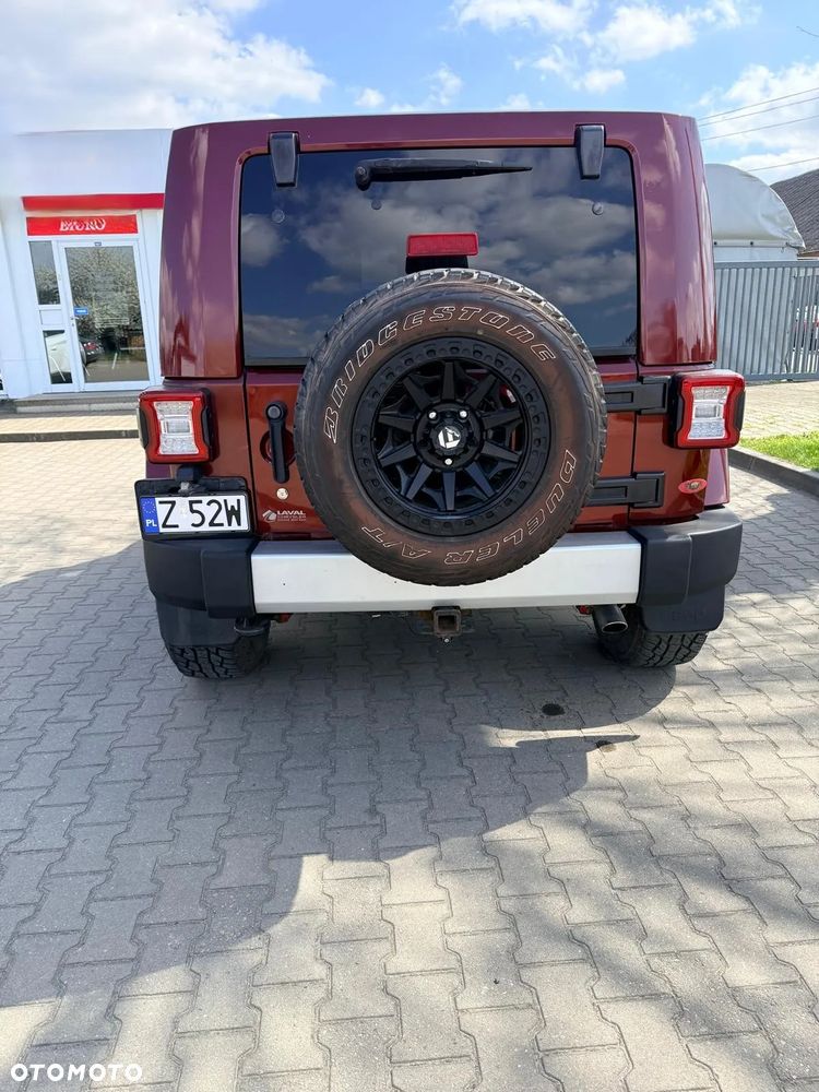 Jeep Wrangler Unlimited 3.8 Automatik Sahara - 4