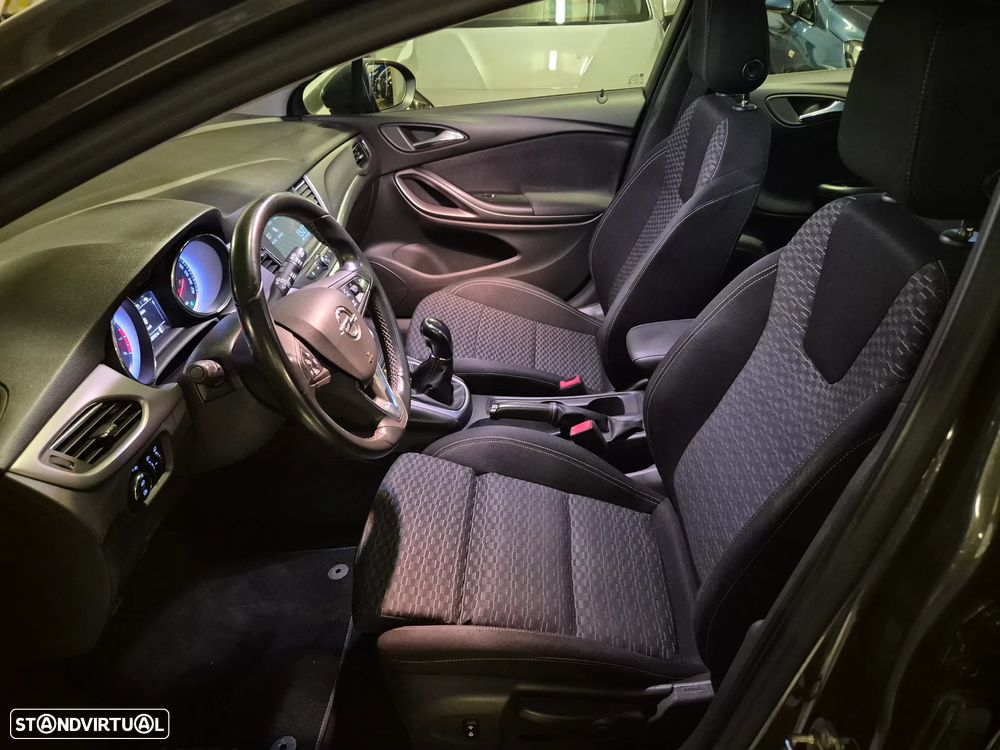 Opel Astra 1.0 Dynamic Sport S/S - 22